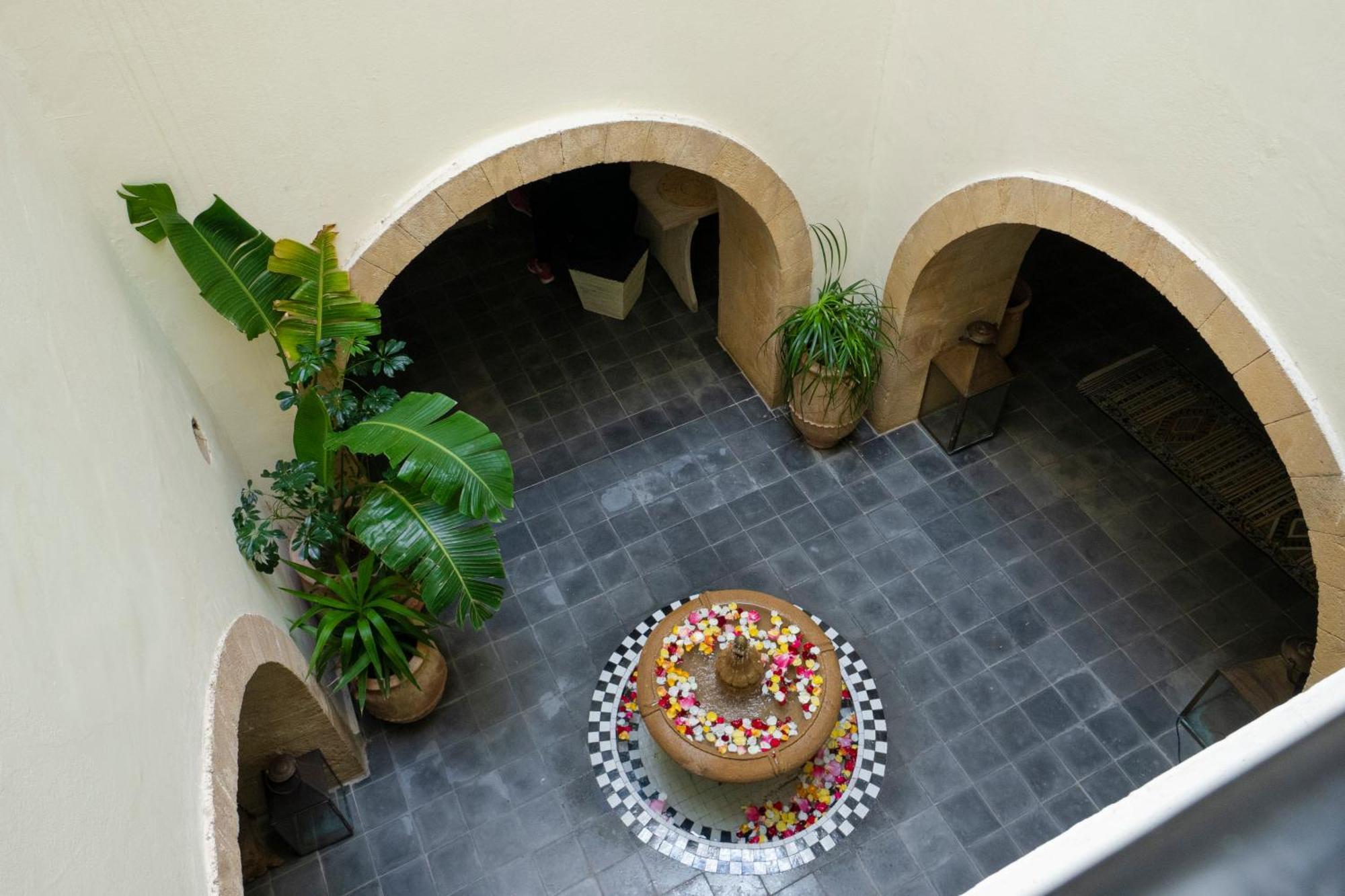 Riad Dar Nor Essaouira Exteriör bild